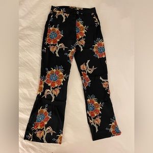 Single pants, Size 4, 100% Silk